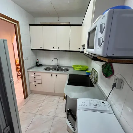 Santo Domingo Trg * Benidorm